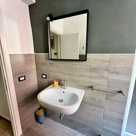 Jef Vaticano By Hostand *